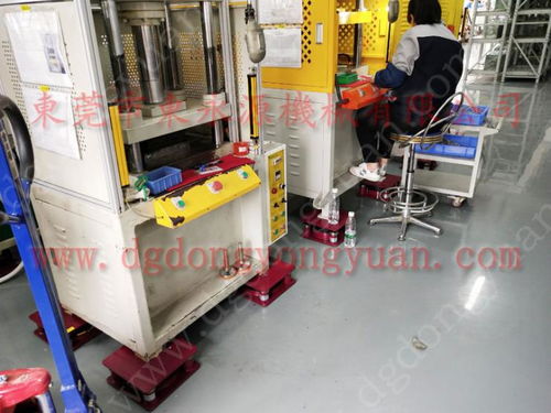 立式注塑機減振臺與焊管液壓打孔機減震墊 為何選錦德萊壓花機？
